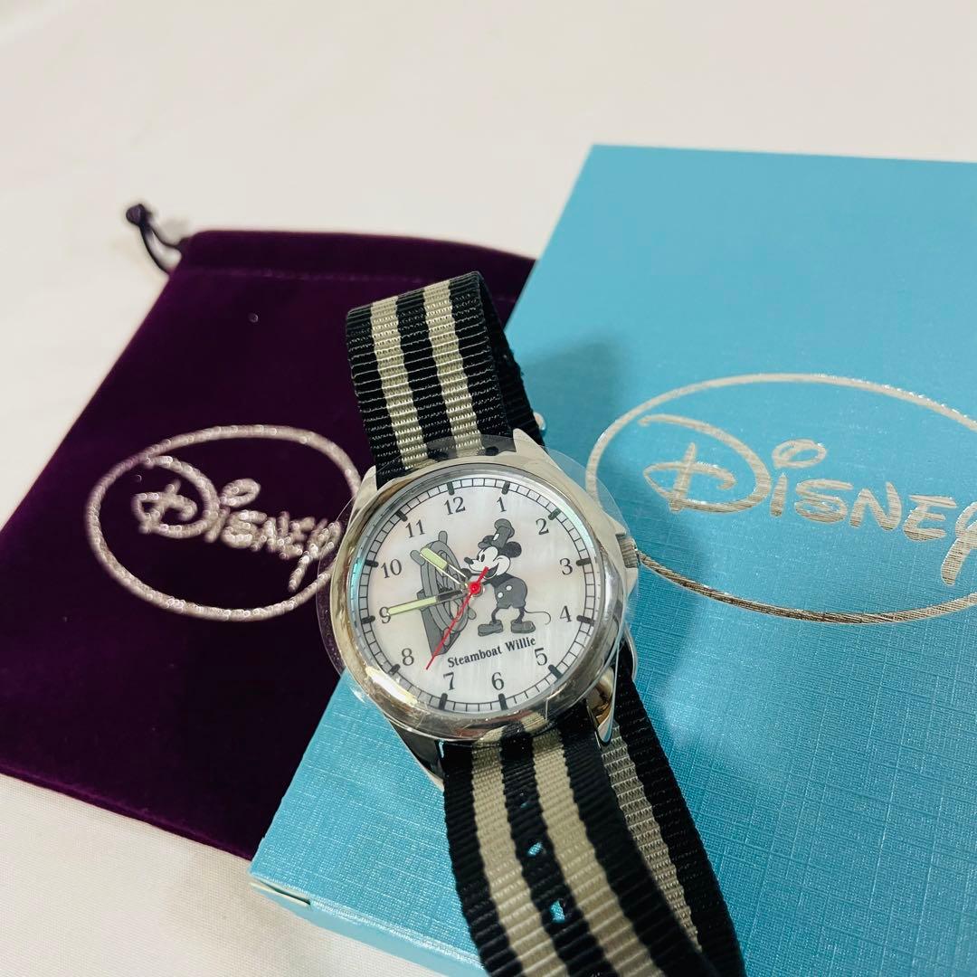 【100台限定】ミッキーマウス　腕時計　蒸気船　ウィリー