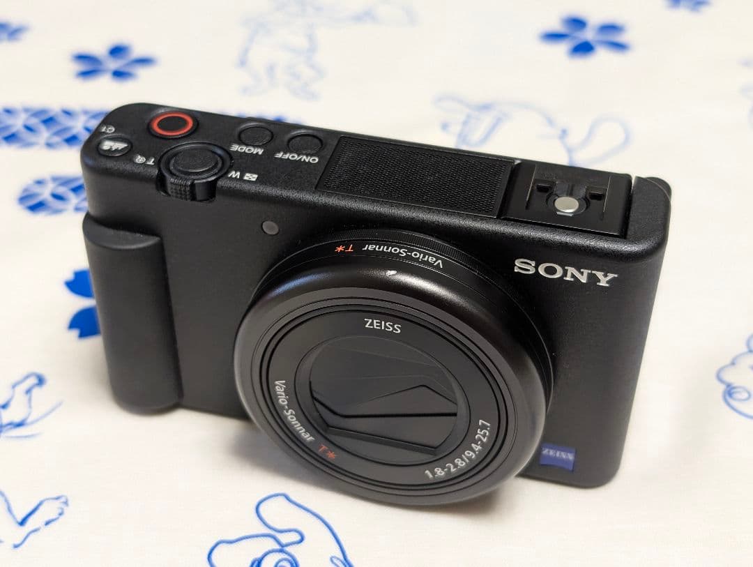 SONY VLOGCAM ZV-1 + シューティンググリップのセット