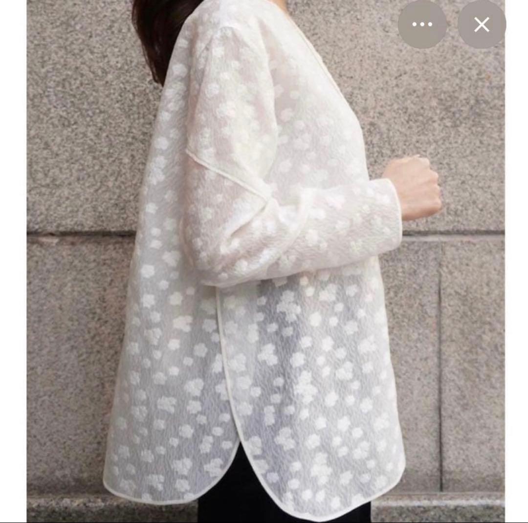 10ki_4145　hyeon ヘヨン　シアージャガードブラウス　ホワイト