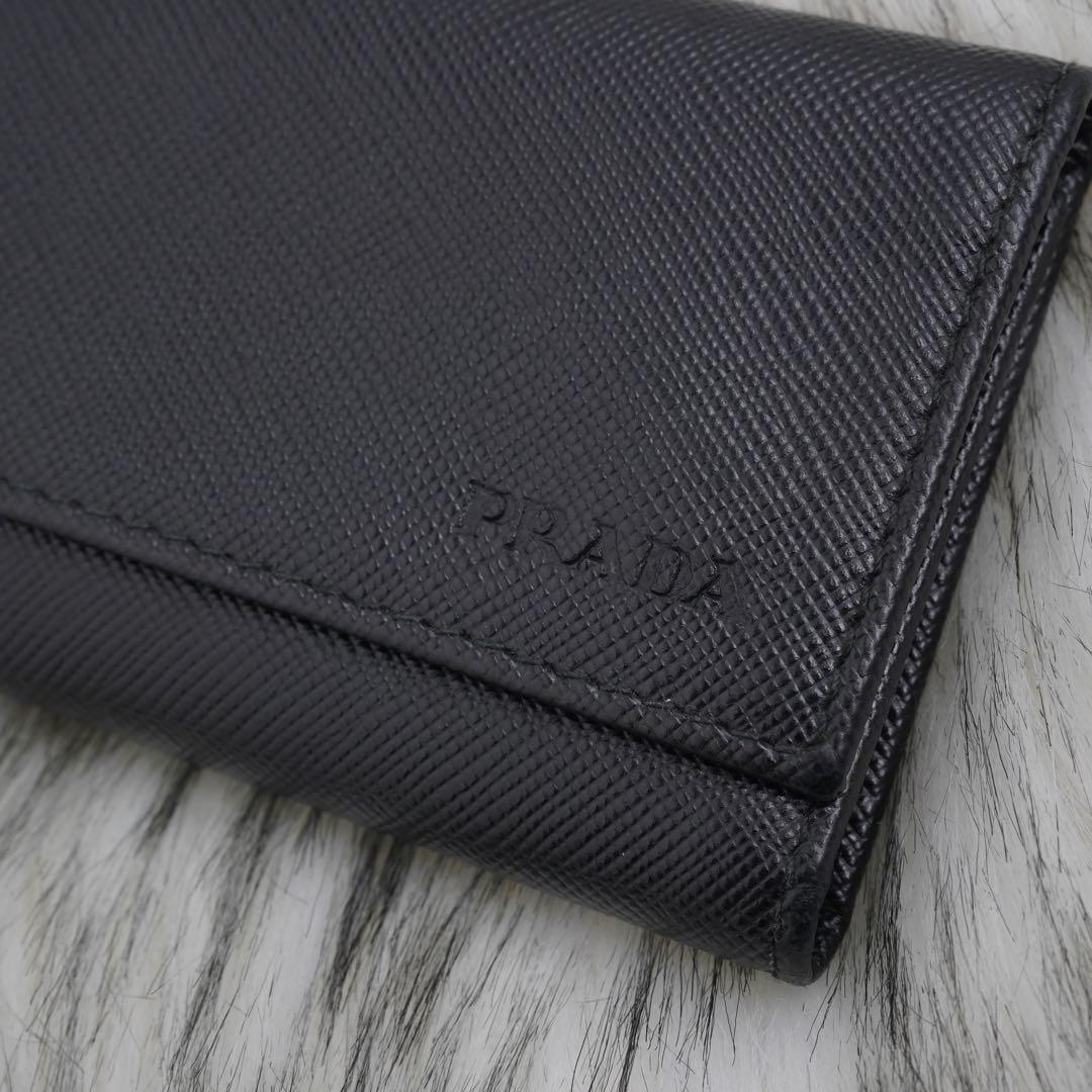 極美品　PRADA プラダ　キーケース　サフィアーノレザー　ロゴグラム　ブラック
