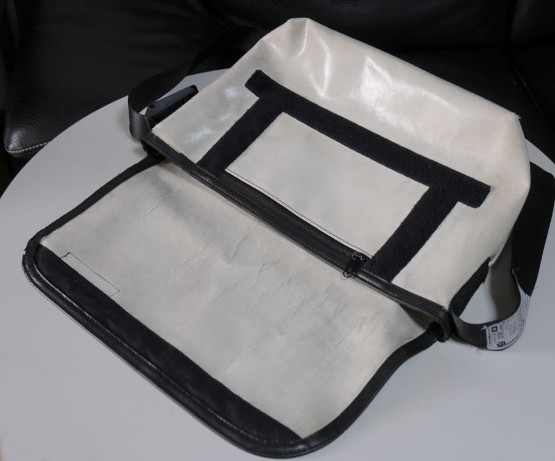 FREITAG フライターグ　F42 SURFSIDE6　オフホワイト