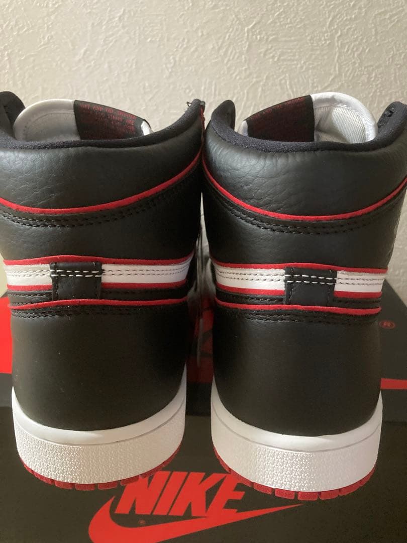 NIKE エアジョーダン1 ハイOG ブラッドライン　＊