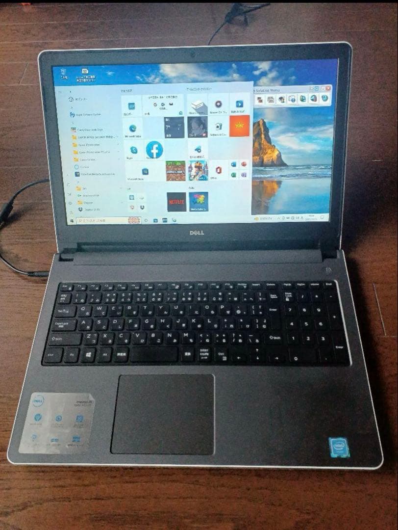 DELL Inspiron 15 5000シリーズ