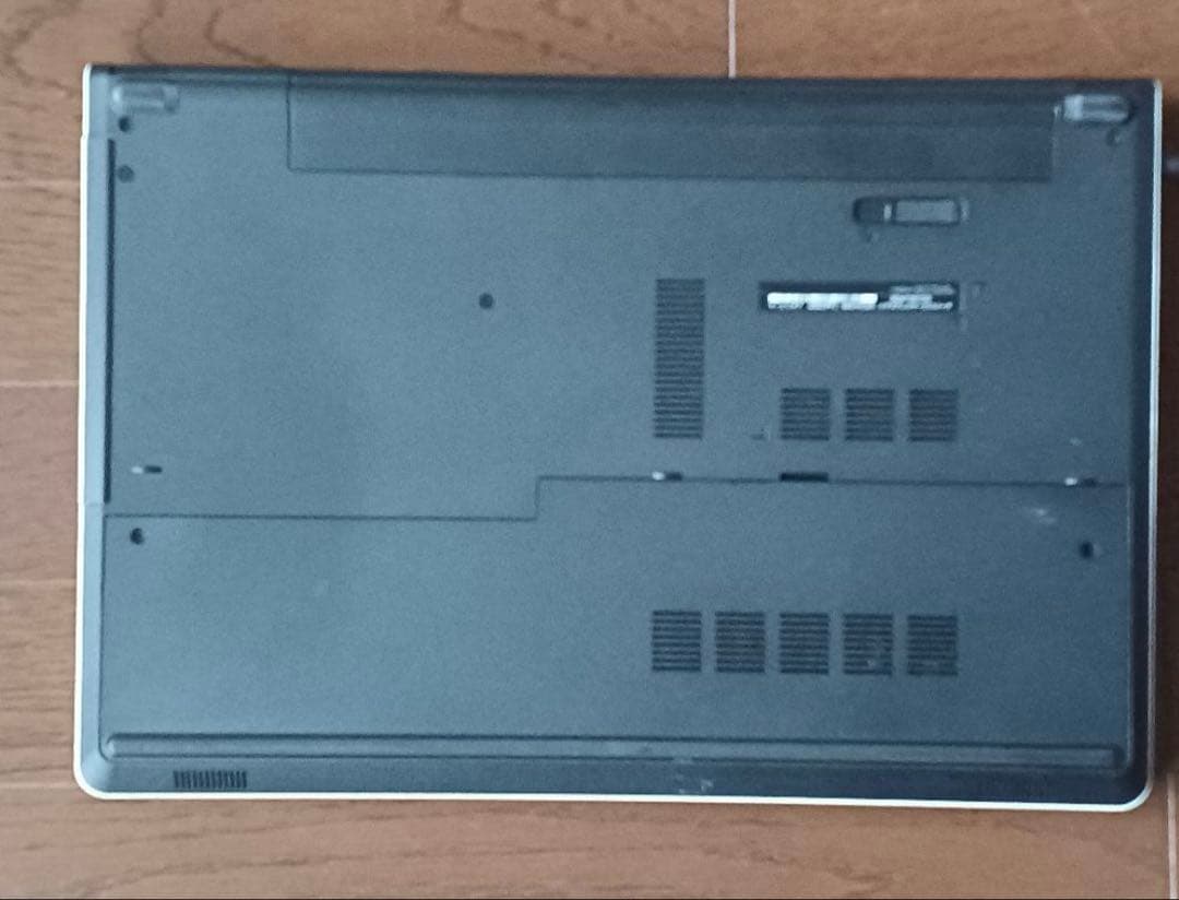 DELL Inspiron 15 5000シリーズ