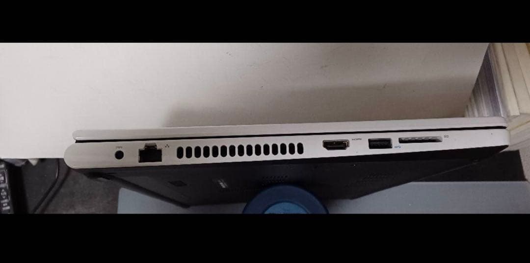 DELL Inspiron 15 5000シリーズ