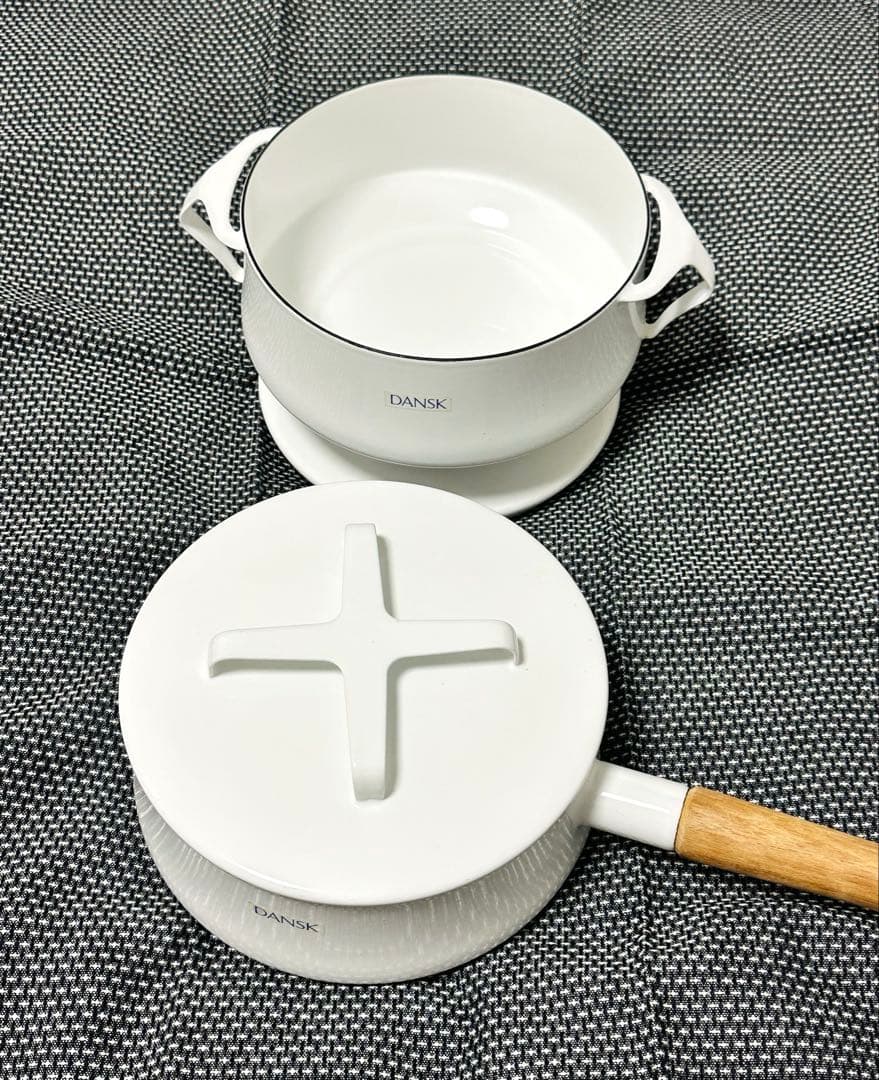 【ホワイト×2個セット】DANSK コベンスタイル ホーロー鍋 キャセロール