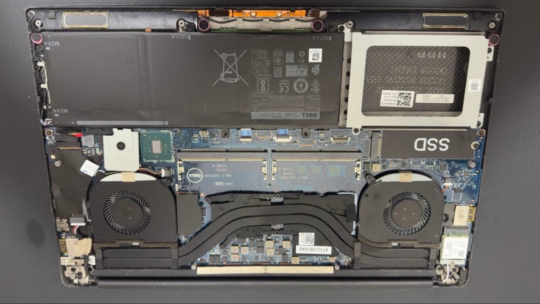 【完全ジャンク】 DELL XPS15