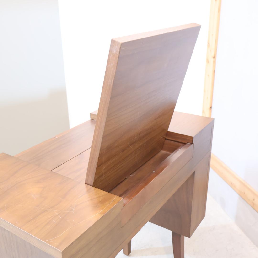 ももこIDEE イデー e.a.u DRESSER ドレッサー