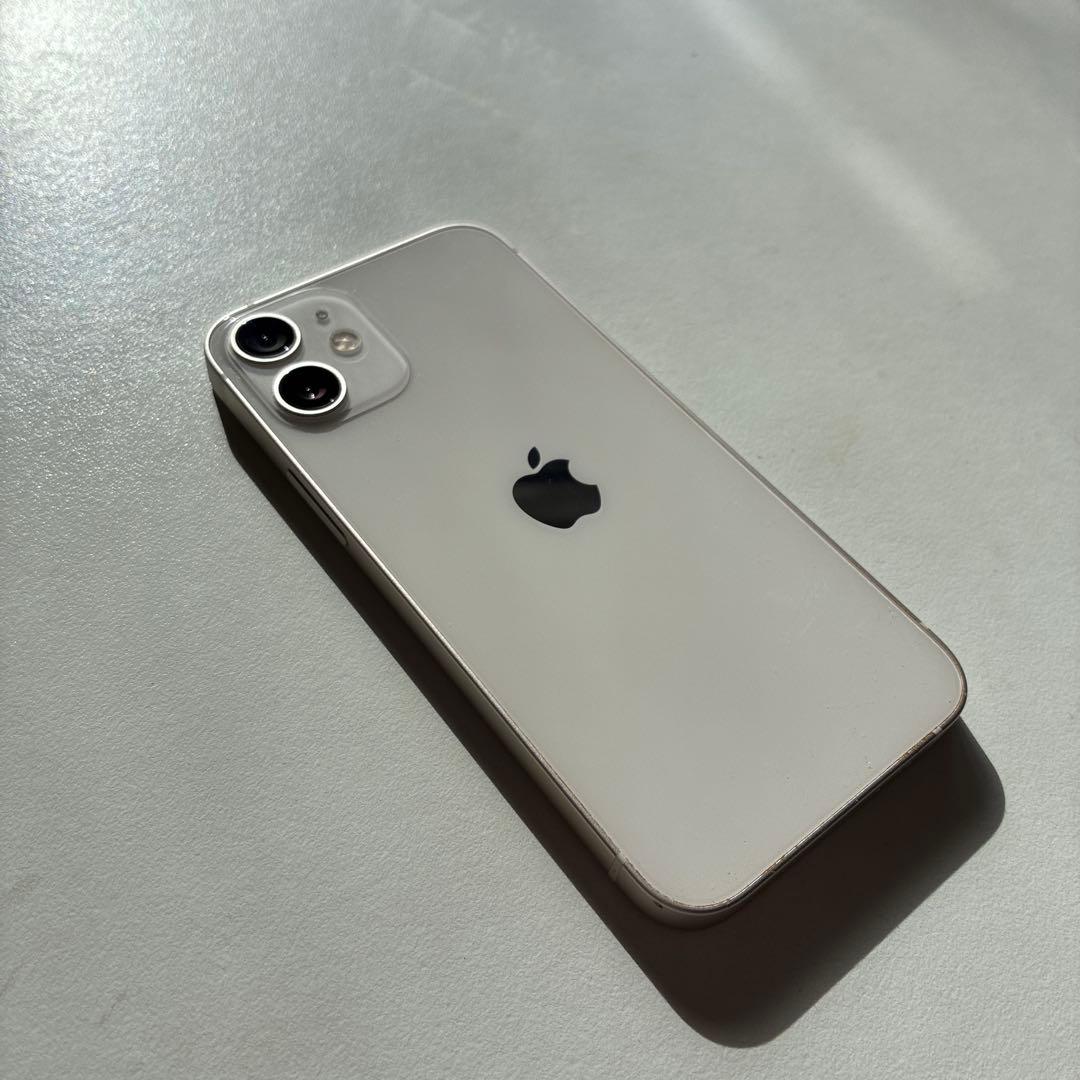 iPhone 12 mini 64GBジャンク品