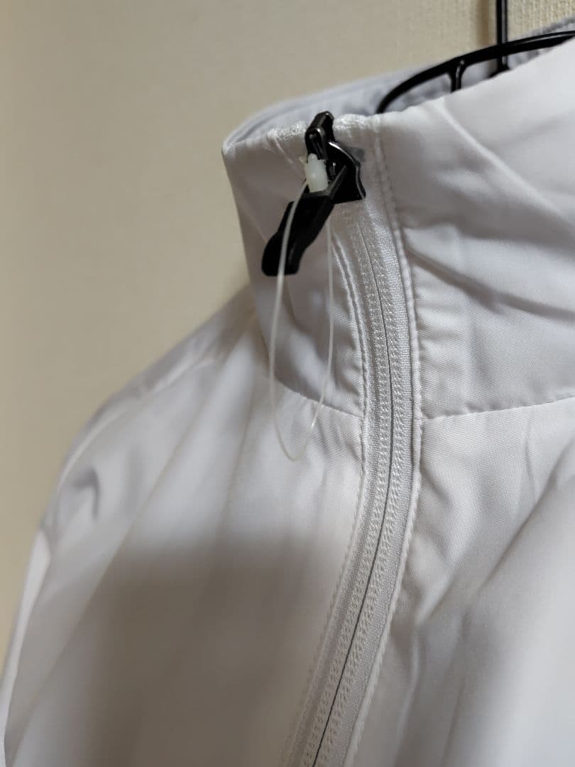 アシックス　レディース　ウィンドブレーカー＆トレーニングパンツセット