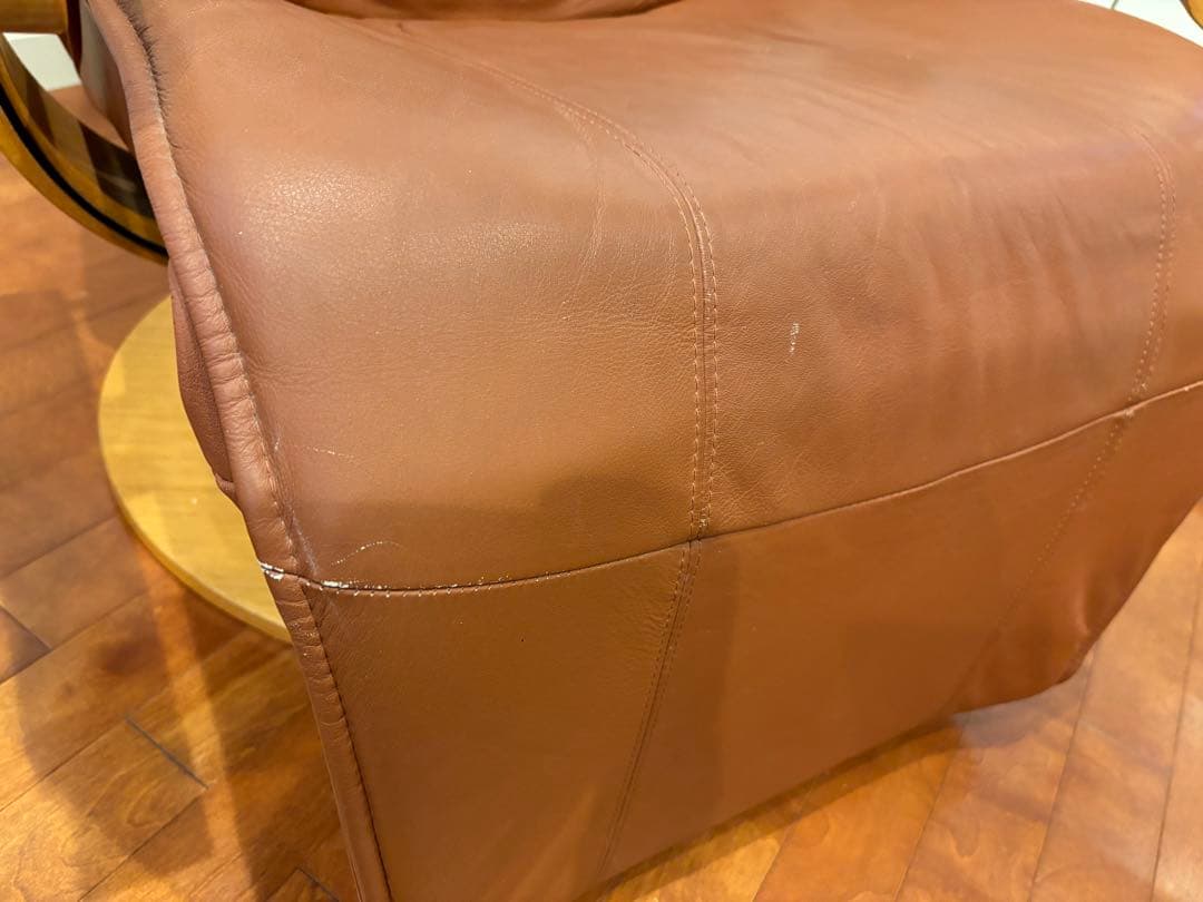 早い者勝ち　KEBE France Bed フランスベッド　本革 チェア