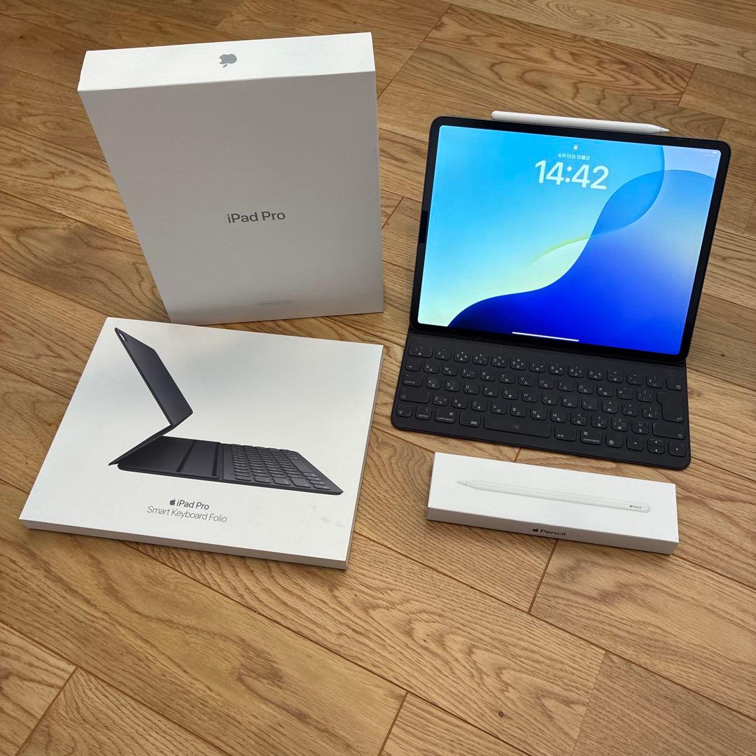 iPad本体 iPad Pro + Smart Keyboard + Apple Pencil