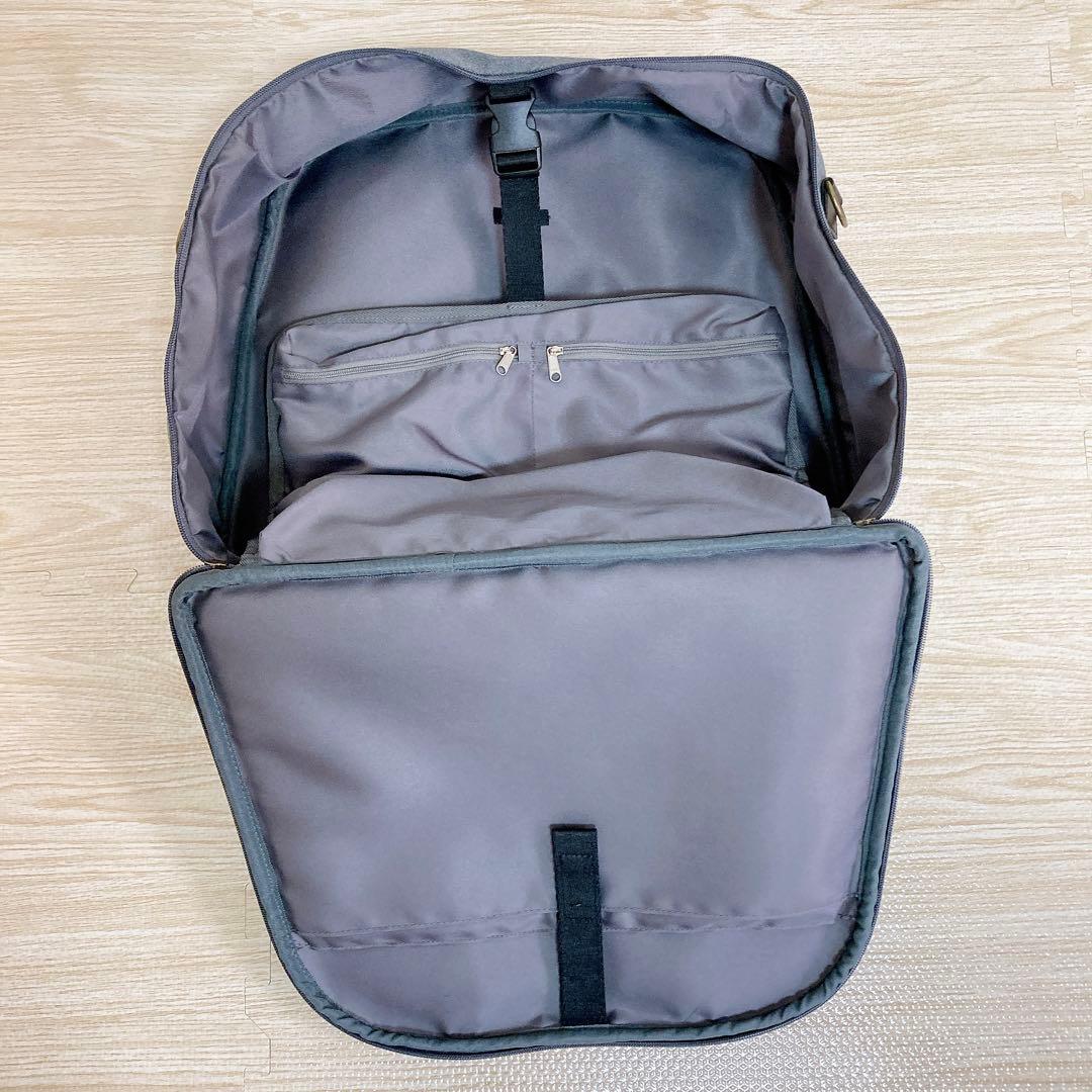 北欧暮らしの道具店　スーツケースみたいに使えるボストンバッグ　チャコールグレー