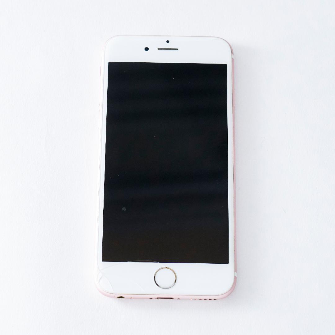 iPhone7 32GB　A1779 (MNCF2J/A) シルバSIMフリー