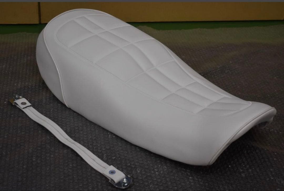 カワサキz1 z2 kz900kz1000 ホワイト 純正タイプあんこ抜きシート