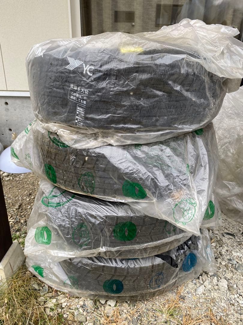 195/65R15スタッドレスタイヤ・ホイールセット ヨコハマ