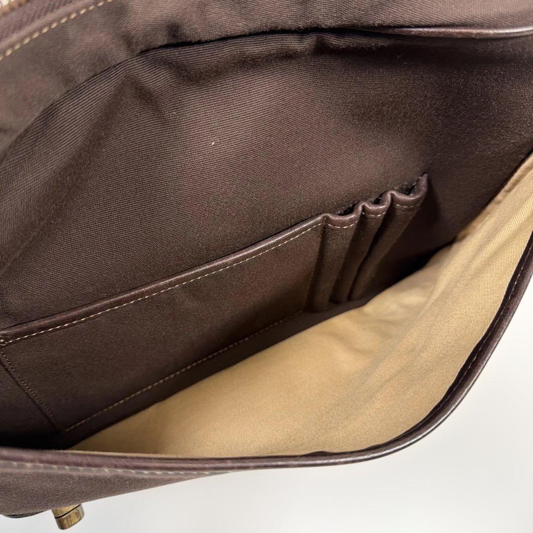 【美品】土屋鞄　ショルダーバッグ　タブラ　ターンロック　ダークブラウン　メンズ