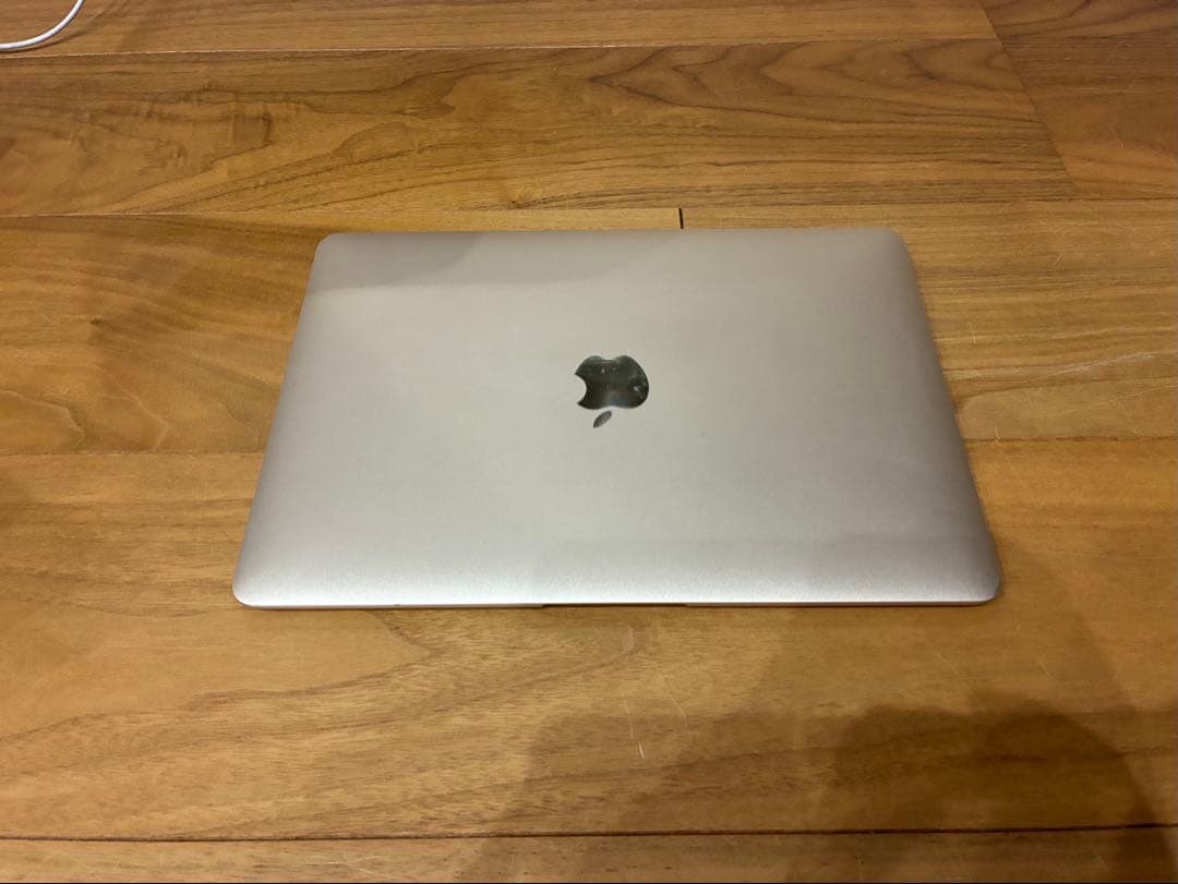 Apple MacBook 12インチ　2016