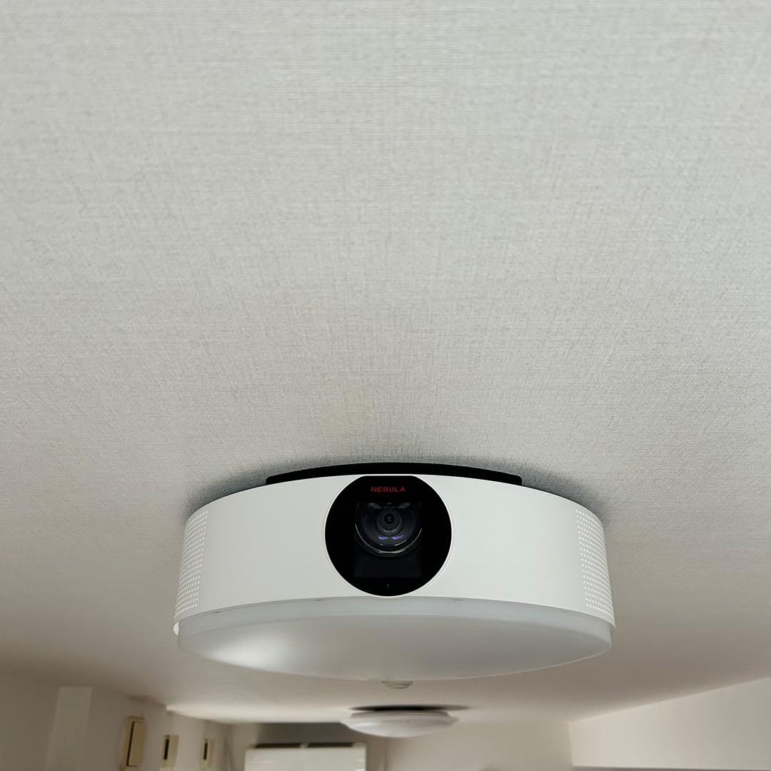 Anker Nebula Nova 天井プロジェクター 本体