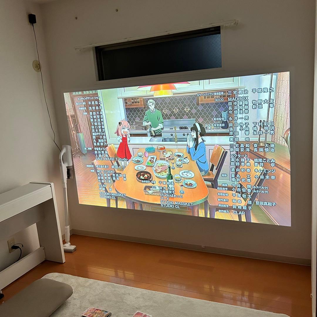 Anker Nebula Nova 天井プロジェクター 本体