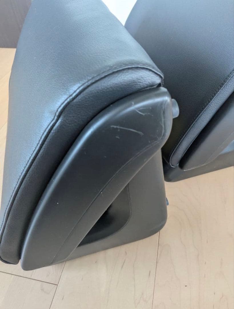 2個セット　トヨタ純正▪️フットレスト▪️オットマン　　ノア　ヴォクシー　2個セット