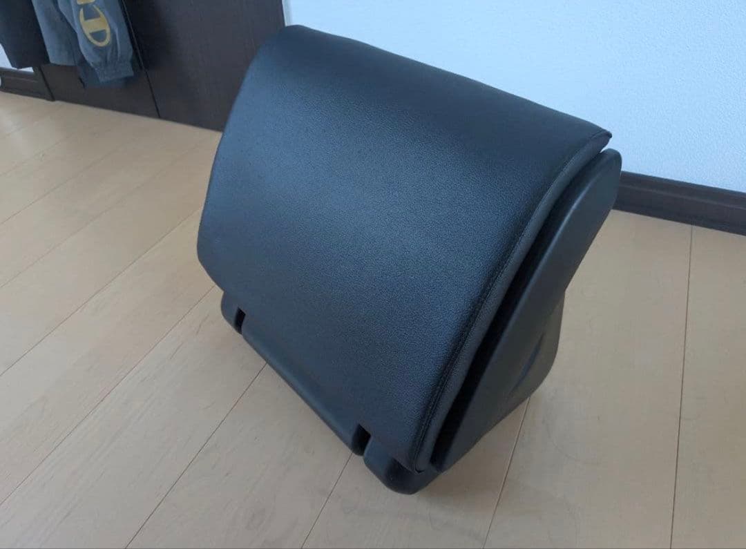 2個セット　トヨタ純正▪️フットレスト▪️オットマン　　ノア　ヴォクシー　2個セット