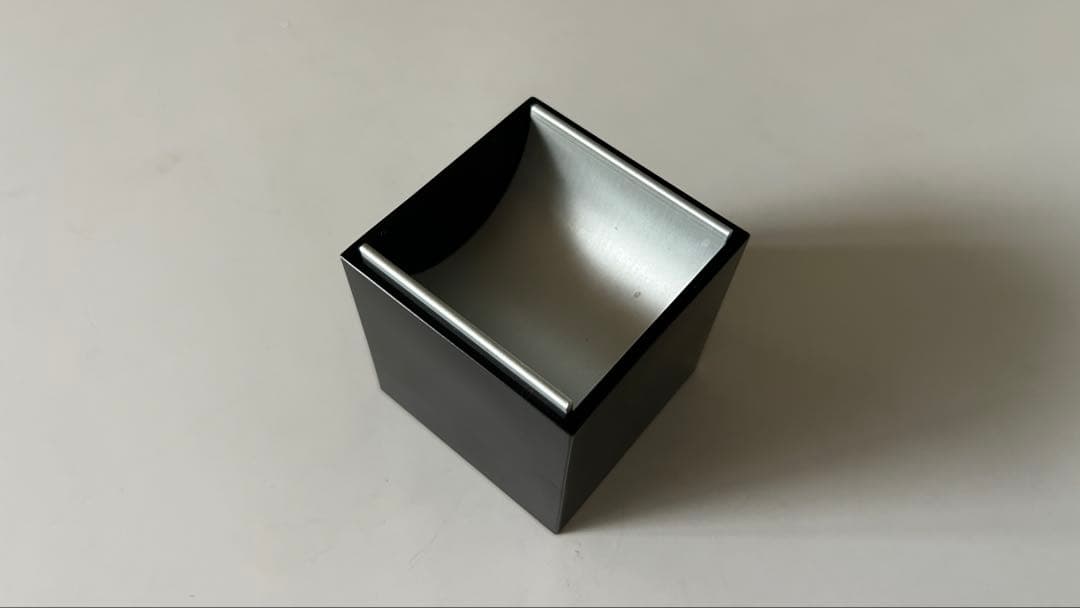 DANESE Canarie BRUNO MUNARIブルーノ・ムナーリ