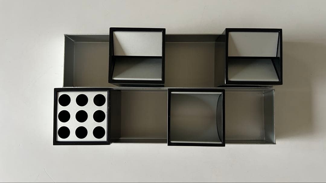 DANESE Canarie BRUNO MUNARIブルーノ・ムナーリ