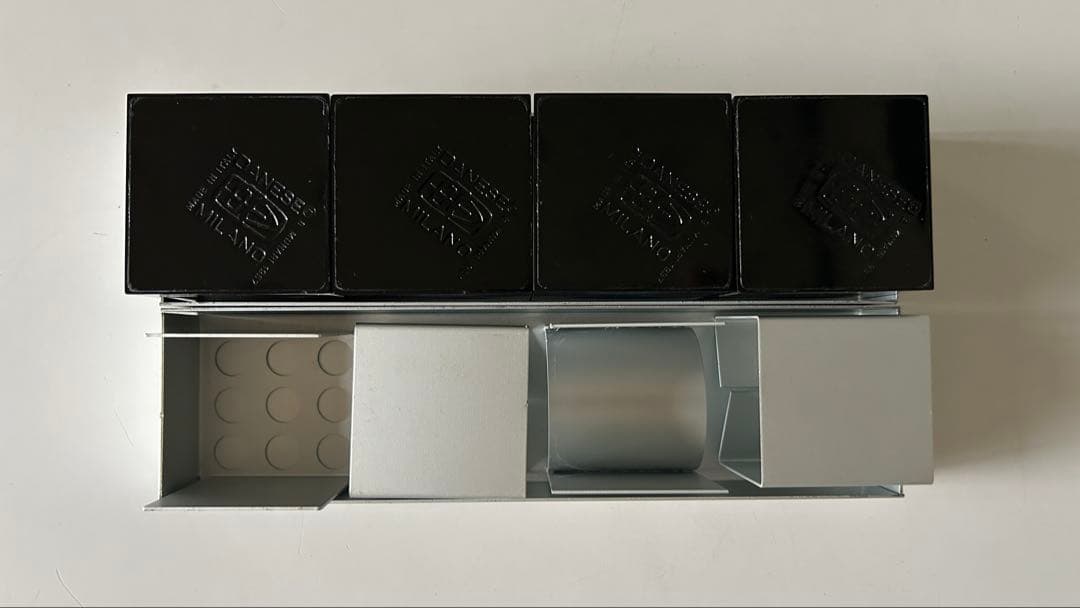 DANESE Canarie BRUNO MUNARIブルーノ・ムナーリ