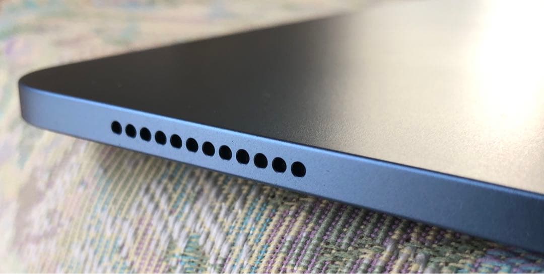 Apple iPad Air （第5世代）64GB Blue 本体