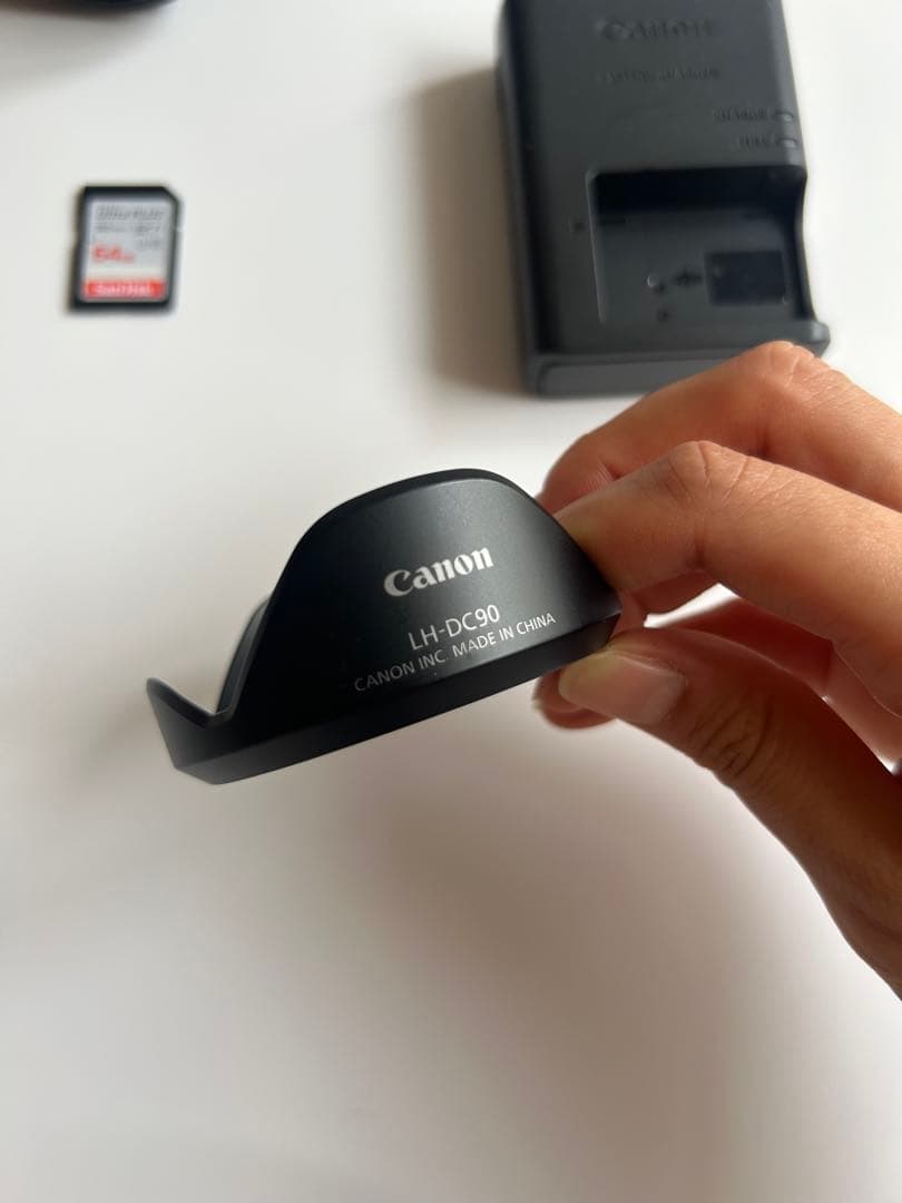 Canon キヤノン PowerShot SX70HS レンズフード付き