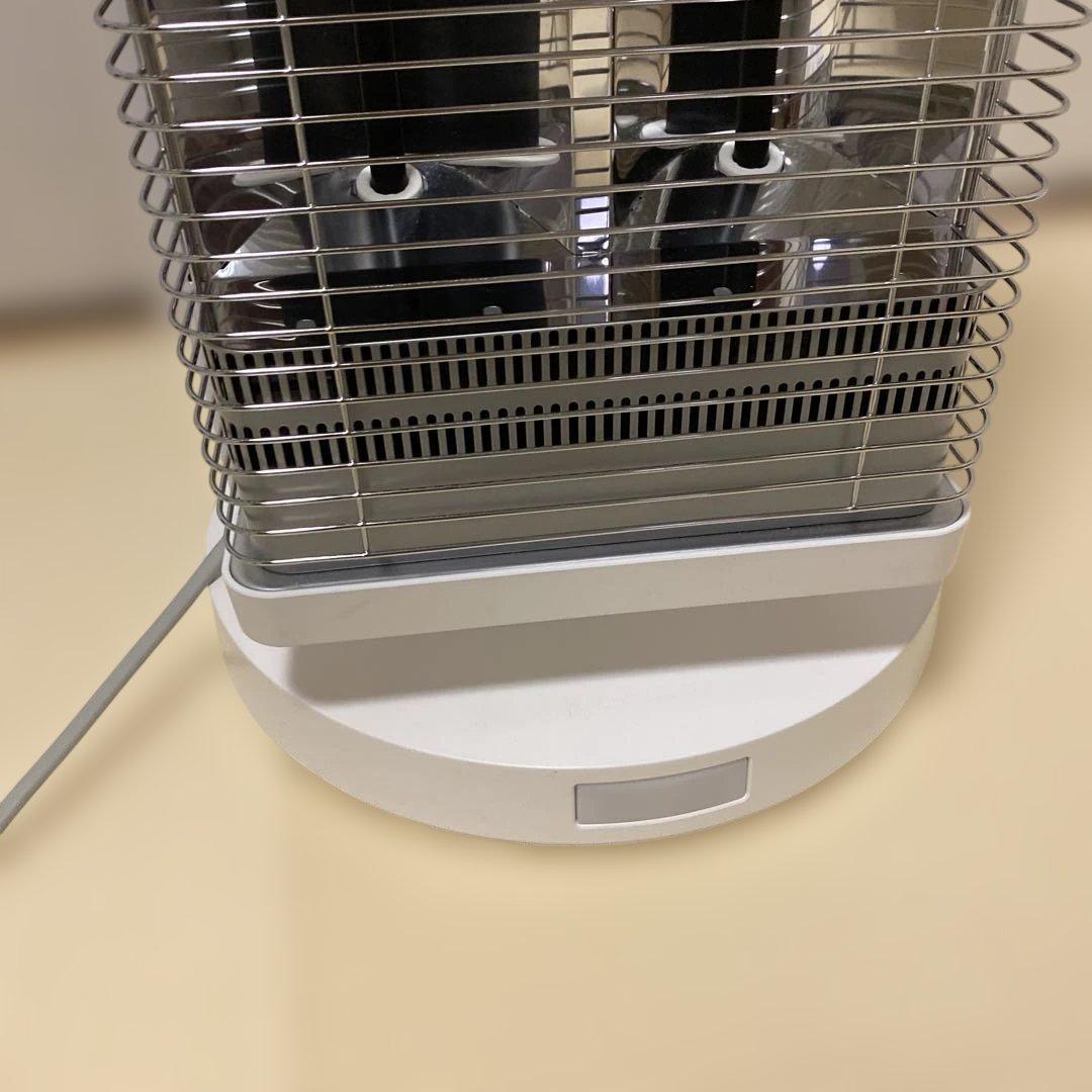 セラムヒートCERAMHEAT 遠赤外線ヒーター　23年式　ダイキン　説明書あり