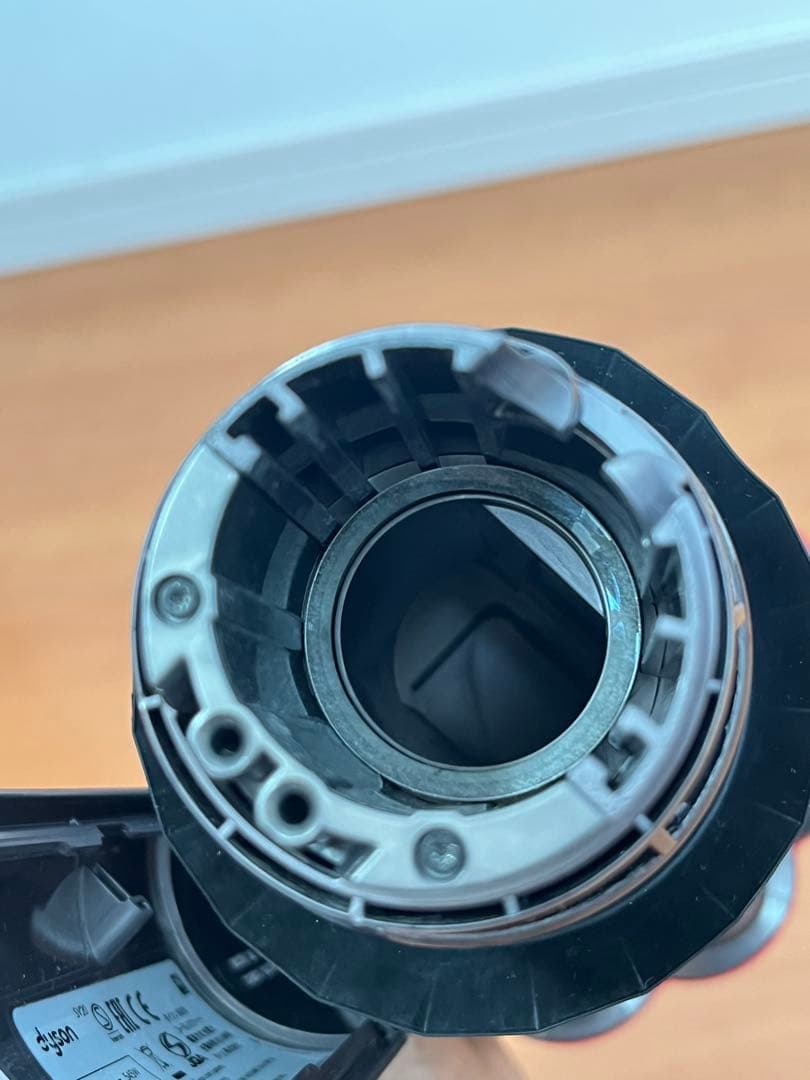 ダイソン　V12 SV20 detect slim 分解整備・殺菌洗浄済み