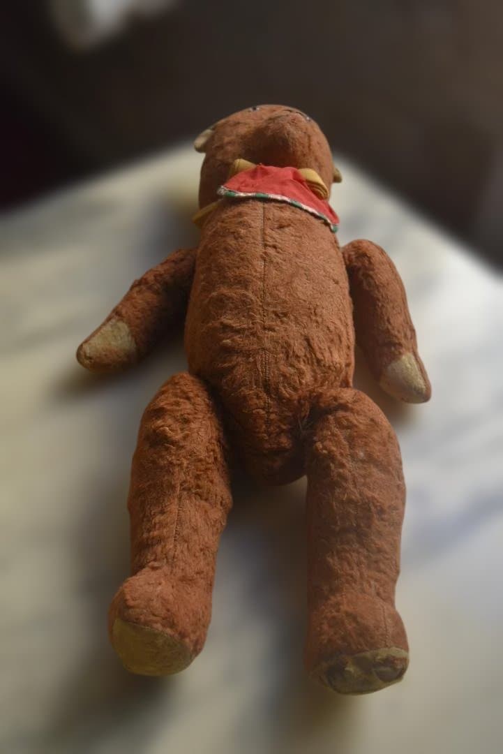 フランスアンティーク　とぼけた可愛いテディベア　熊ぬいぐるみ