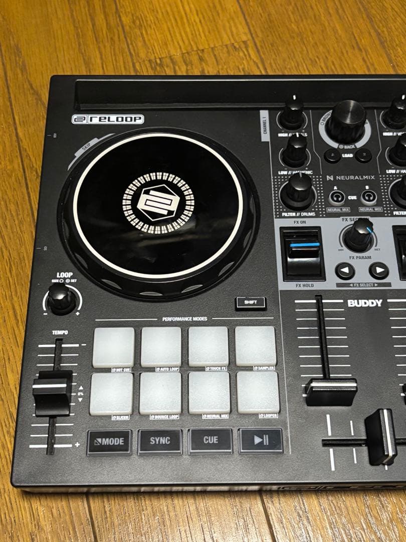 11日まで値下げします。箱付き美品 Reloop Buddy DJコントローラー