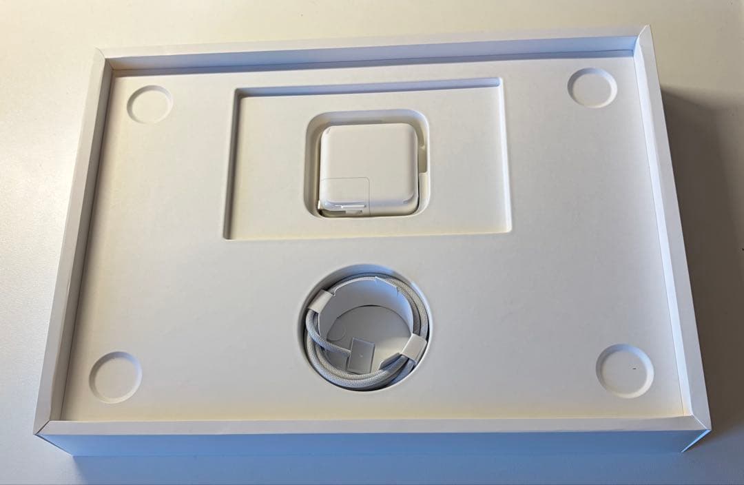 MacBookAir M2 8G 512GB 13インチ シルバー