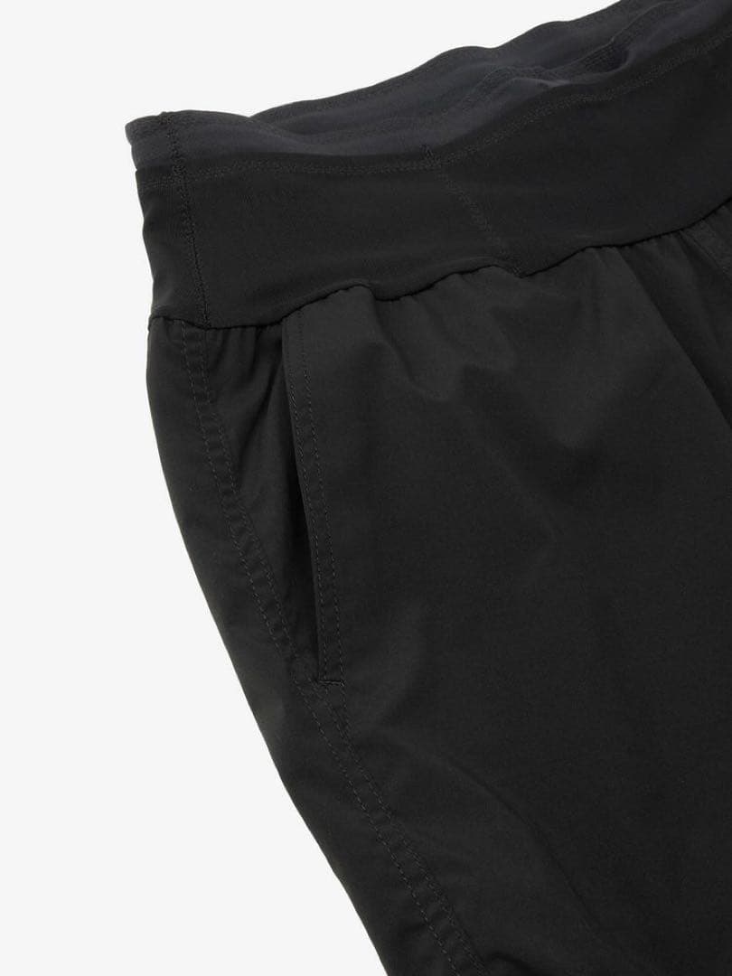 【未使用に近い】フリーランロングパンツ（メンズ）Mサイズ　ブラック