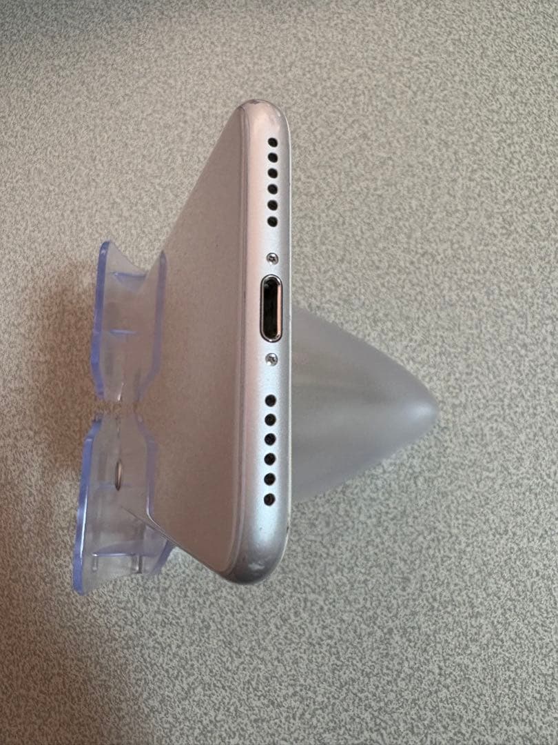 iPhone8 シルバー 64GB 100%