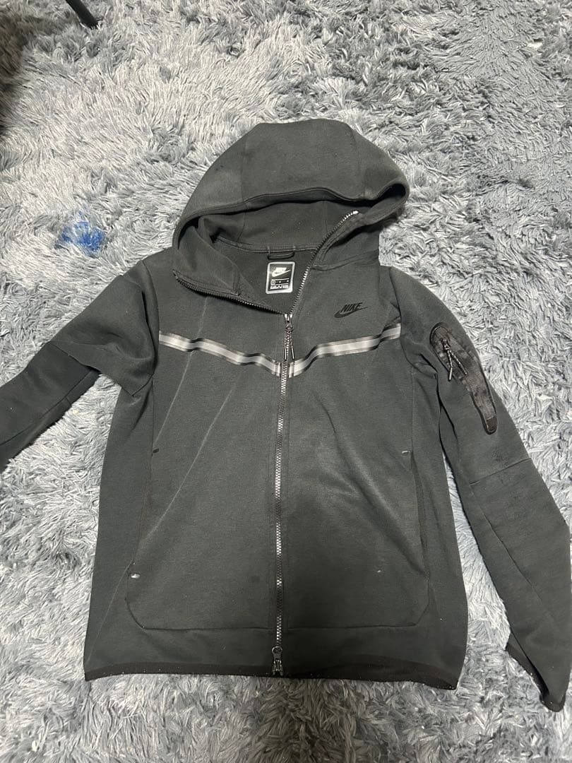 Nike旧テックフリース Sサイズ