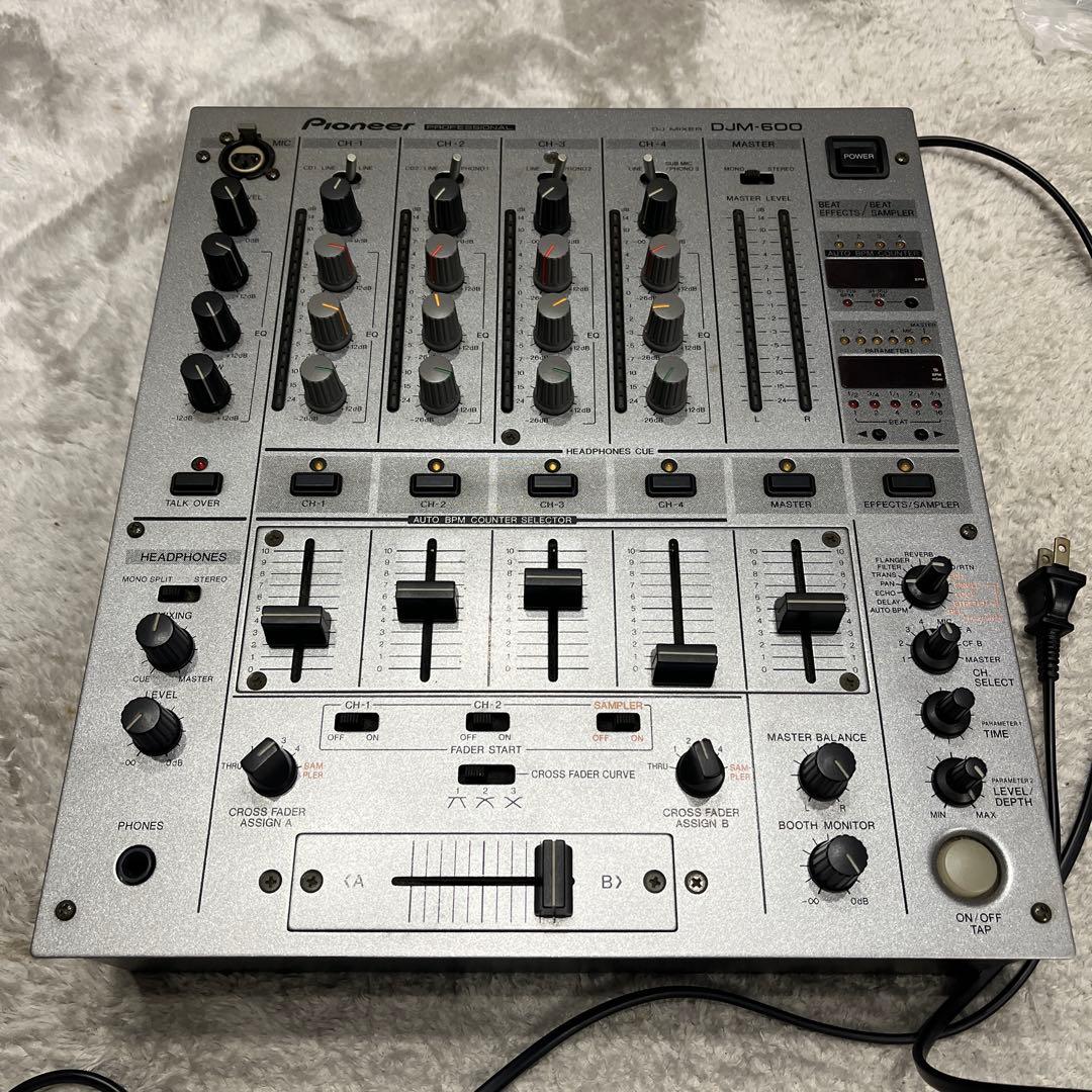 Pioneer DJM-600 DJミキサー 早い者勝ち