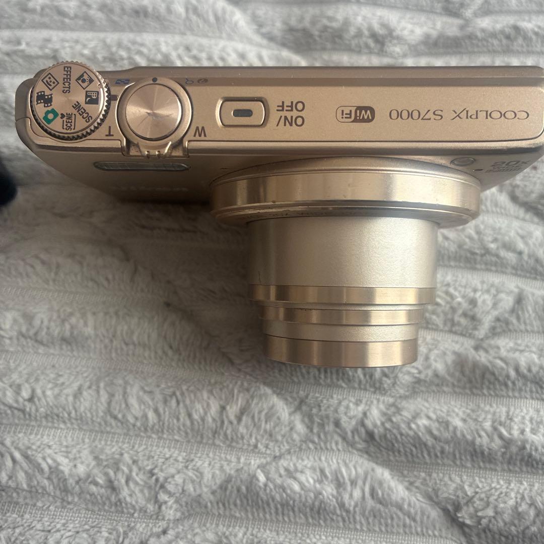 Nikon COOLPIX S7000 ゴールド