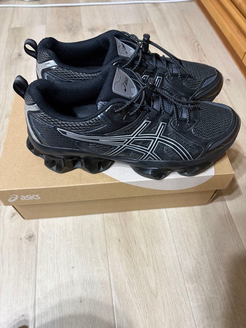 靴 Asics Gel-Quantum Kinetic Grey/Black\"