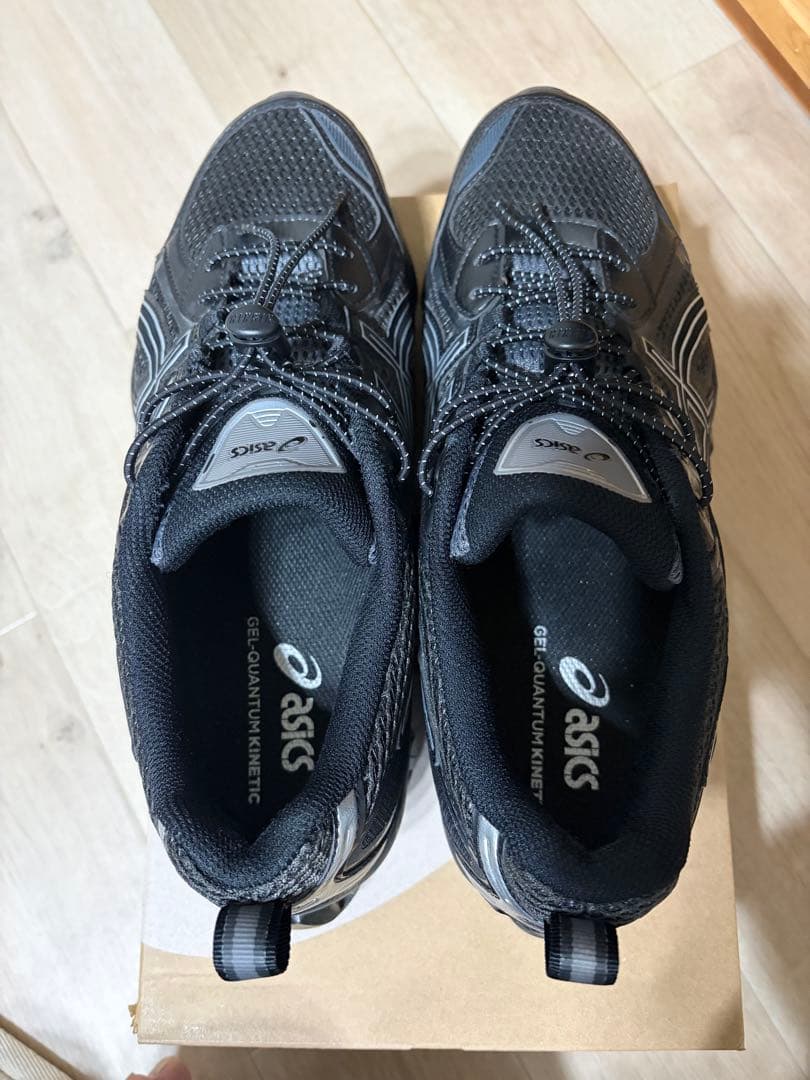 靴 Asics Gel-Quantum Kinetic Grey/Black\"