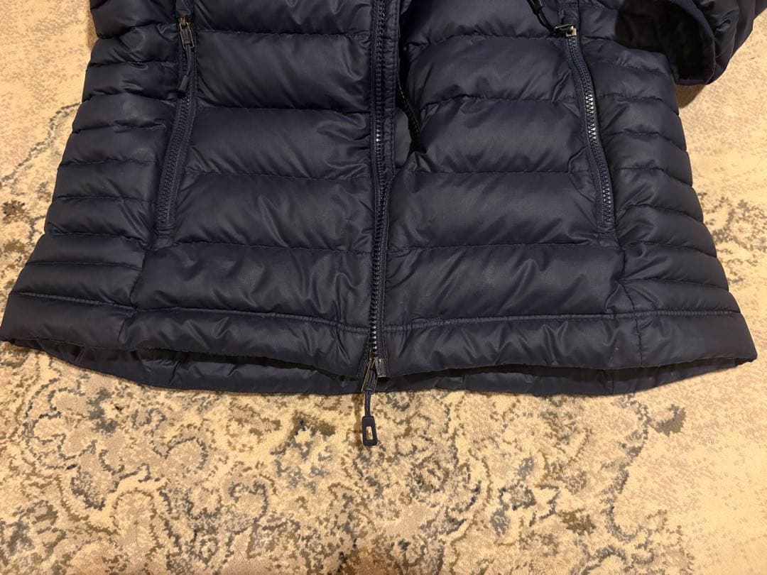 Patagonia パタゴニア　ウィメンズ　ダウンセーター