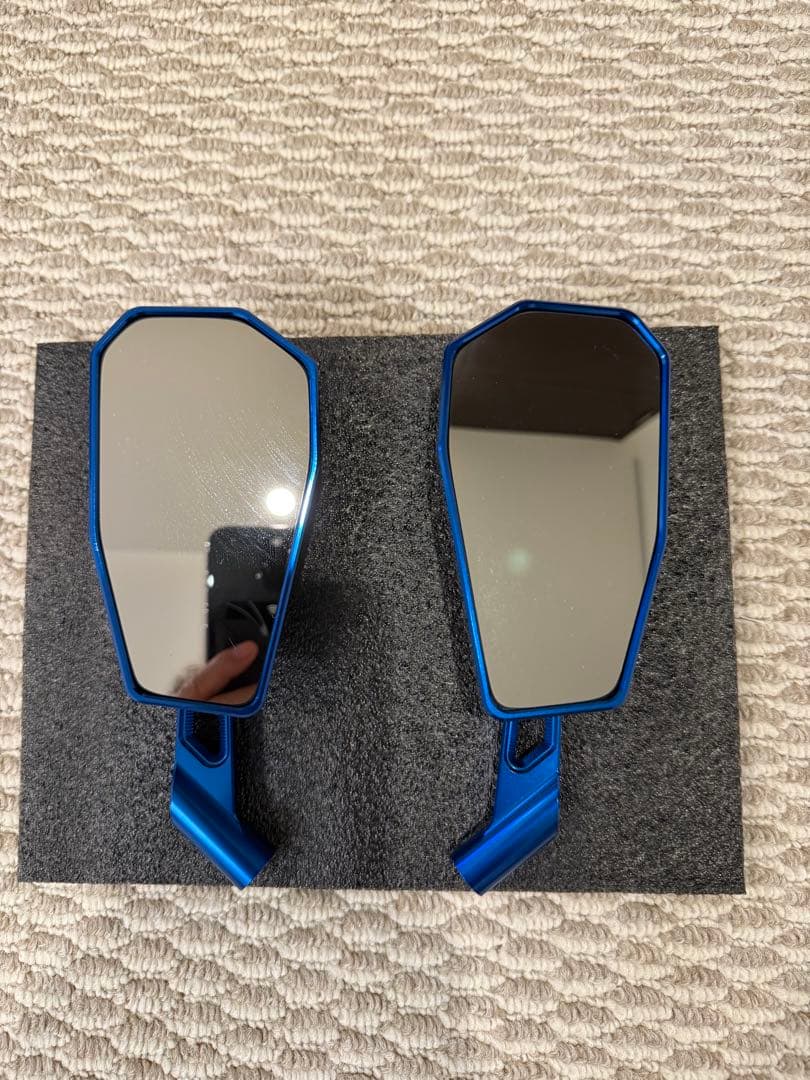 美品　ハーレー汎用　B3カーボンミラー　フォージド・ブルー