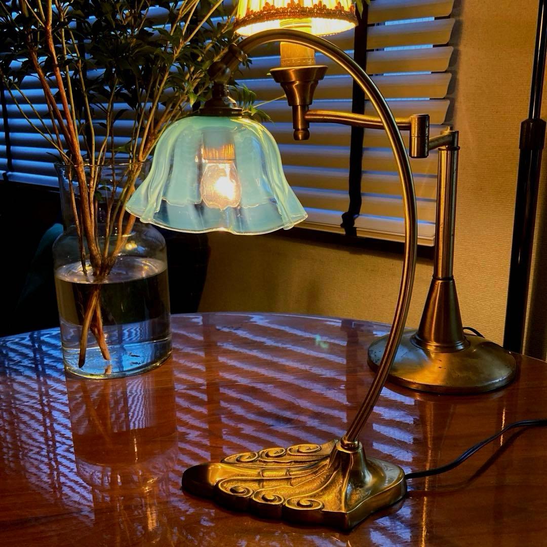 （専用）ブルーウラン　ランプスタンド　アンティークガラス　イギリス