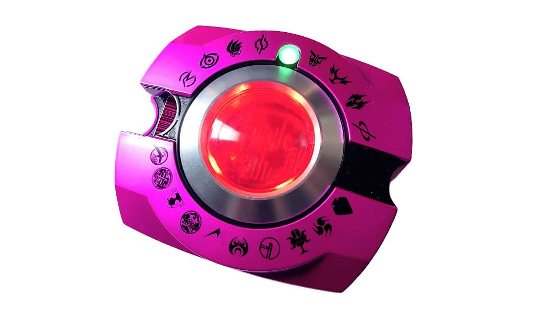 CSM風　ネオディケイドライバー　ケータッチ　仮面ライダー　変身ベルト　カード