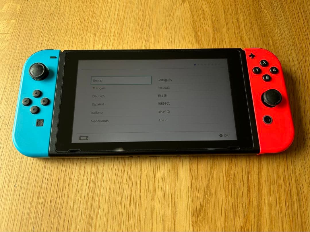 【中古品】Nintendo switch 本体　青/赤 Joy-Con