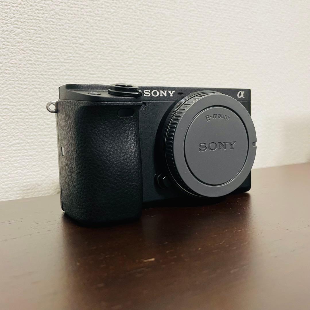 【美品】α6400本体（シャッター回数770回）＋35mm単焦点レンズ＋三脚等