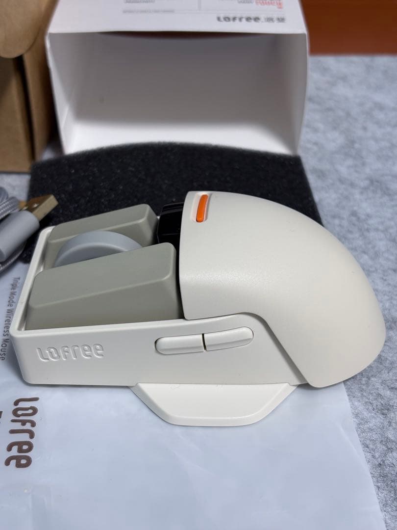Lofree Touch マウス 本体 クリーム色